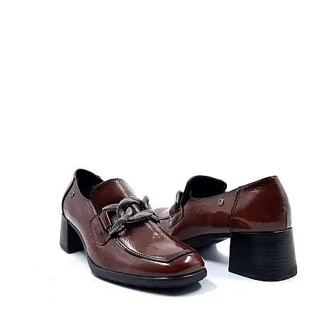 images/uploads/1464/thumb_belloccio.gr-d9197-cuero-gynaikeia-loafers-dorking.webp