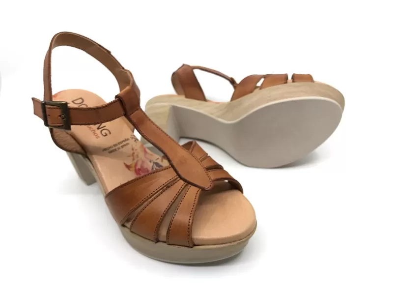 Γυναικεία Πέδιλα D8164 Δερμάτινα-Ταμπά