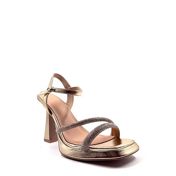 /images/uploads/1896/thumb_gold-ama254v8-versace1969-belloccio.gr-gynaikeioi-pedilo.webp