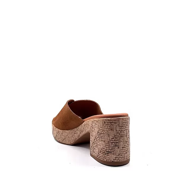 /images/uploads/1912/thumb_serraje-6711-gynaikeia-mules-evafrutos-belloccio.gr.webp